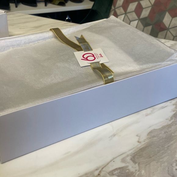 [SOLD] BARBIE DOLL MATTEL BLACK WHITE FOREVER SILKSTONE FASHION BARBIE - Picture 10 of 16